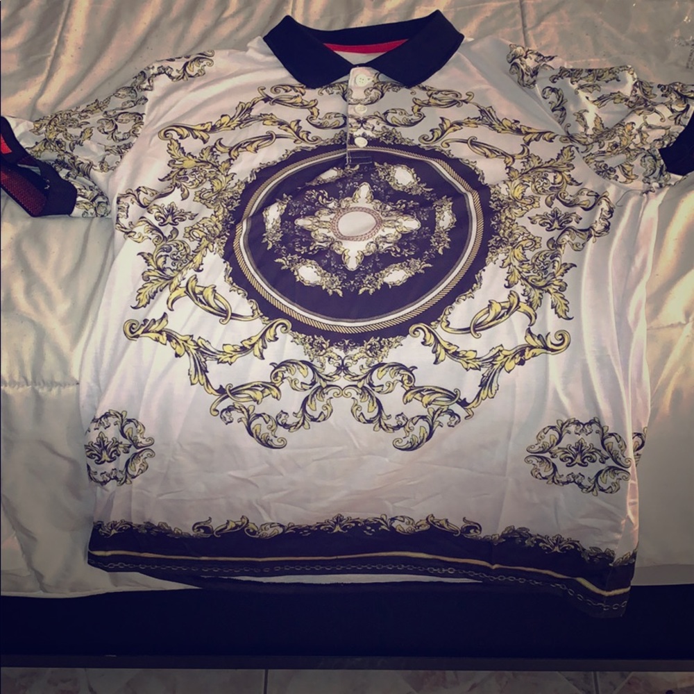 White unique pattern polo